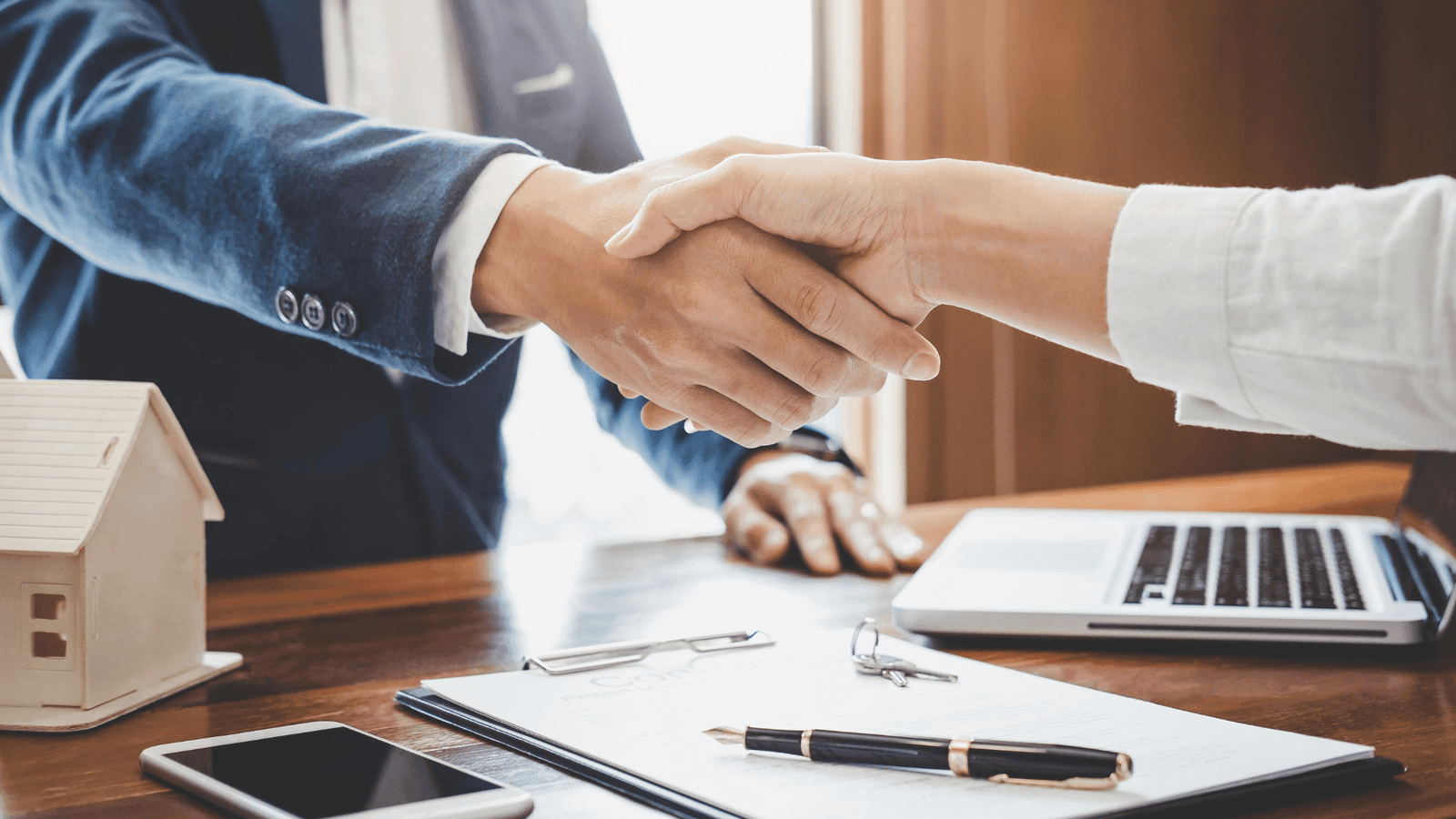 Understanding The Pros And Cons Of Real Estate investment