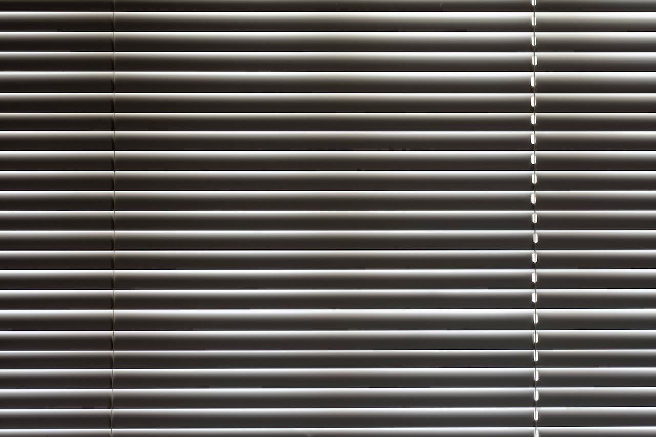 Plantation Shutters vs. Blinds: Which Is the More Energy Efficient Window Covering?